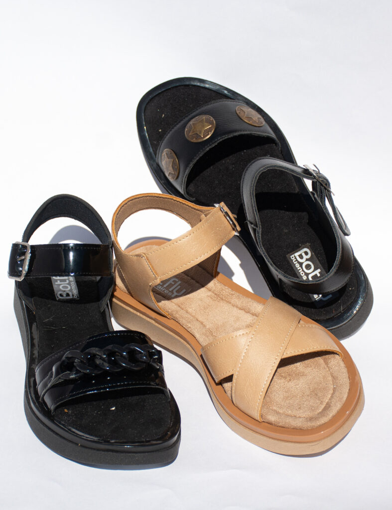 sandalias_varios_summer_beige_negra